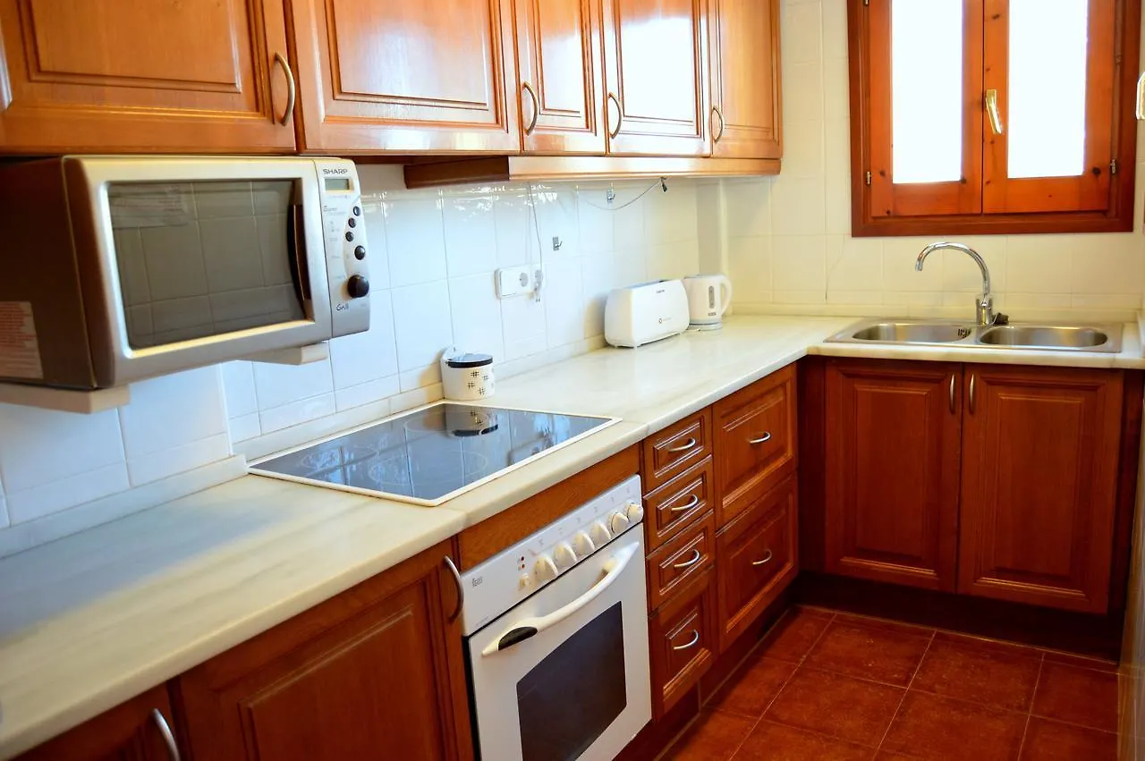 La Maison Jaune - Holiday House Tossa de Mar 0*,  Spain